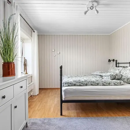 Skarnsundet Apartment Venneshamn Extérieur photo